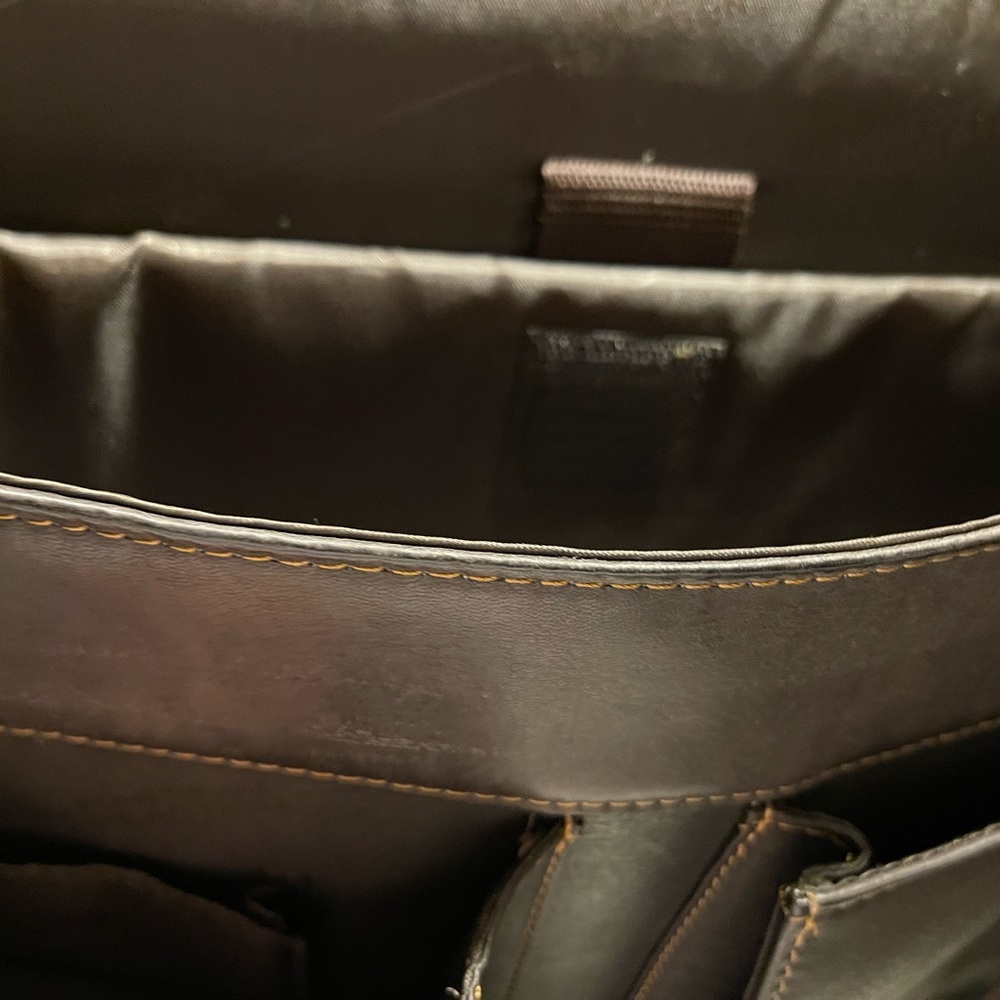 Kenneth Cole computer bag - Picture 7 of 7
